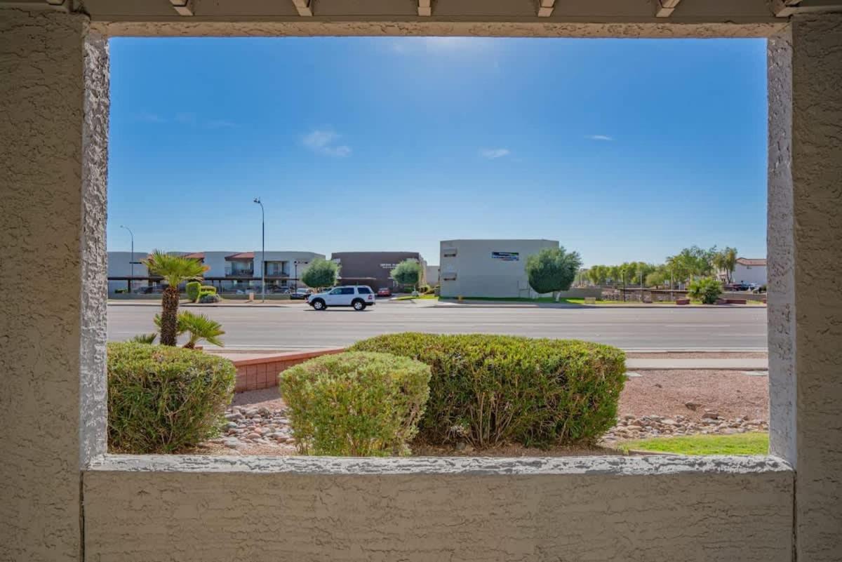 Spacious 2bd - Parking, Gym, Pool - Sleep 8 - 5min Casino *